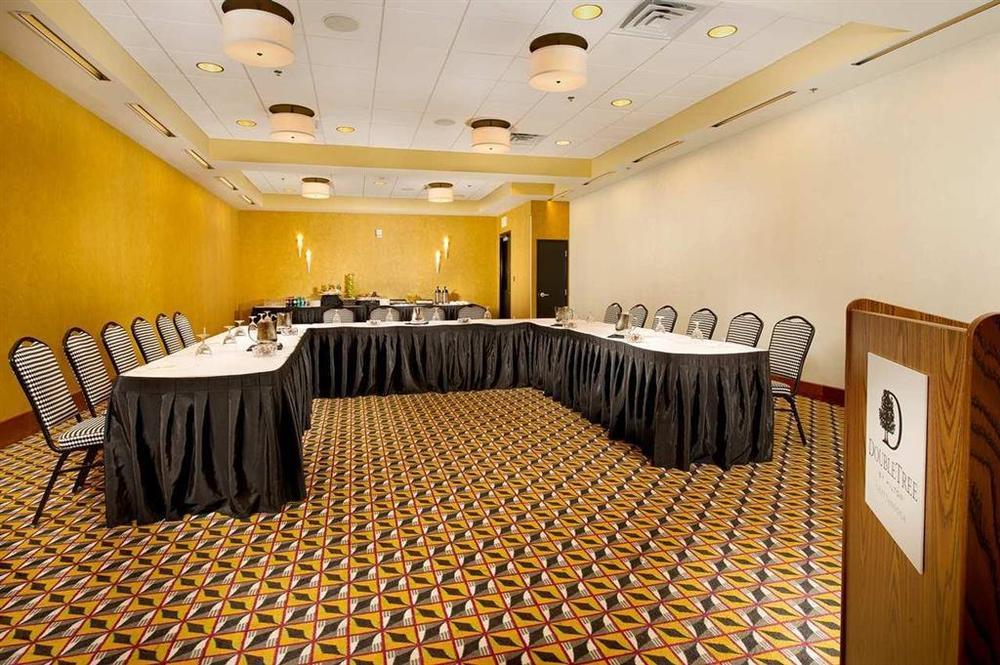 Doubletree By Hilton Hotel Chattanooga Downtown Бизнес фото