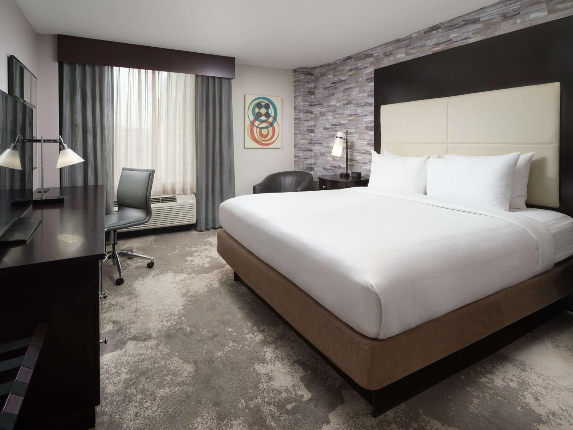 Doubletree By Hilton Hotel Chattanooga Downtown Экстерьер фото