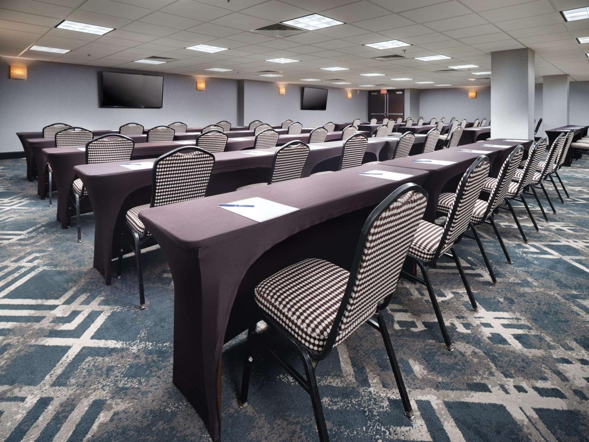 Doubletree By Hilton Hotel Chattanooga Downtown Экстерьер фото