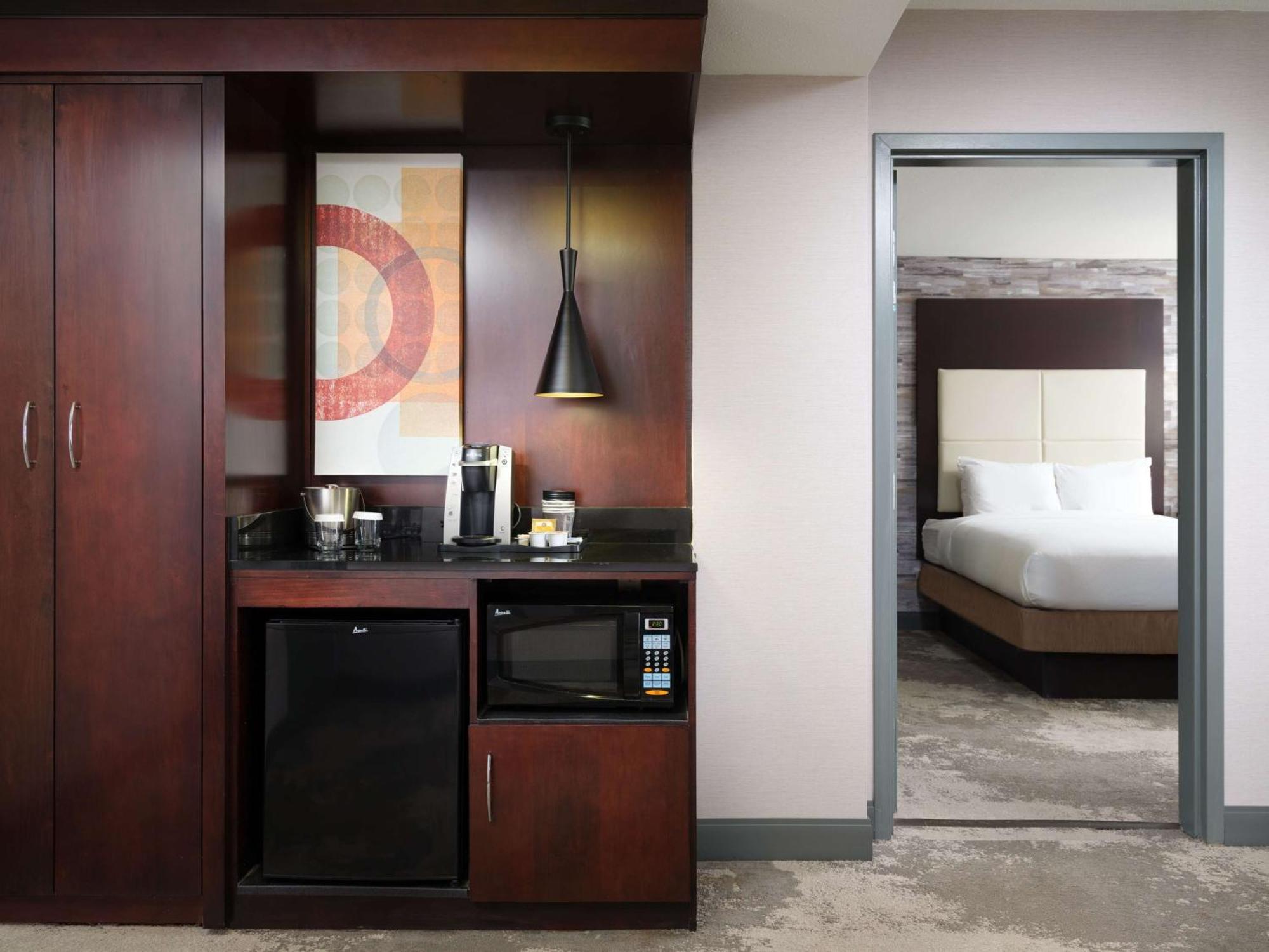 Doubletree By Hilton Hotel Chattanooga Downtown Экстерьер фото