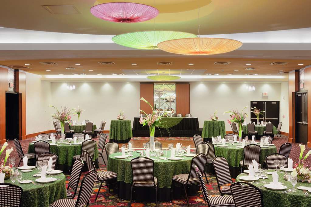 Doubletree By Hilton Hotel Chattanooga Downtown Удобства фото